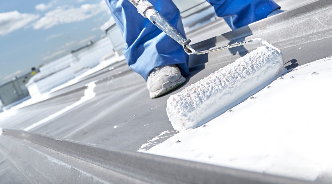Roofing Contractor in Miramar Doing Roofing Coating